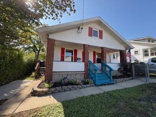 909 Highland Ave, Patterson Twp, PA 15010