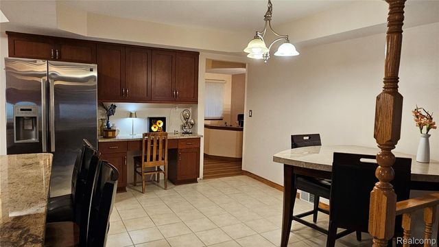 25317 Koths Street, Taylor, MI 48180