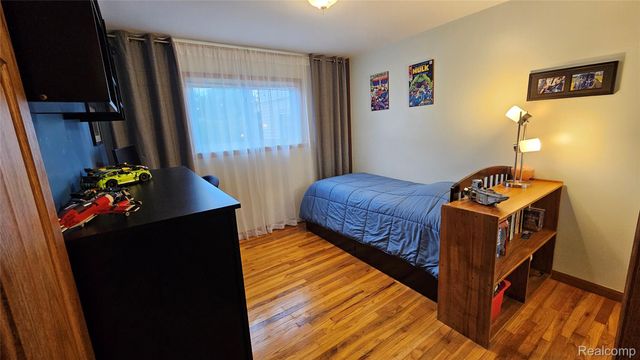 25317 Koths Street, Taylor, MI 48180
