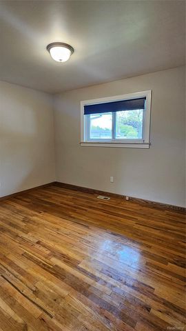 25317 Koths Street, Taylor, MI 48180
