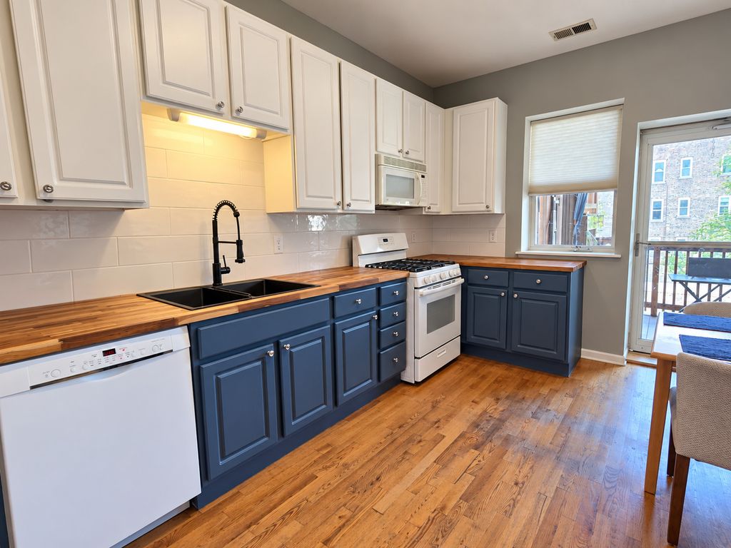 4738 N Magnolia Avenue 2, Chicago, IL 60640 — photo 2