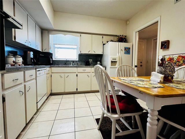 2340 GRECIAN WAY 56, Clearwater, FL 33763