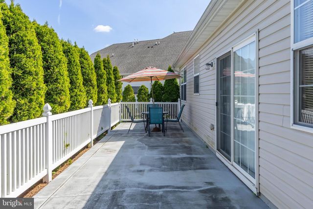 703 WEATHERBY DR, Deptford, NJ 08096