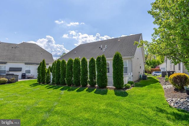 703 WEATHERBY DR, Deptford, NJ 08096