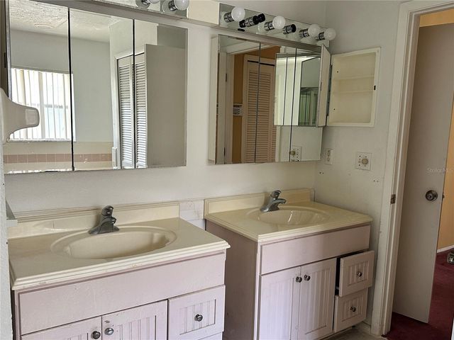 970 STONECHAPEL COURT, Apopka, FL 32712