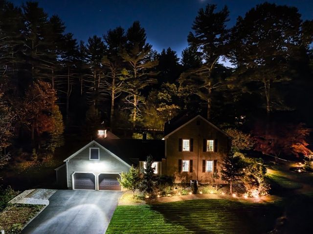 24 Milne Cove Rd, Carlisle, MA 01741