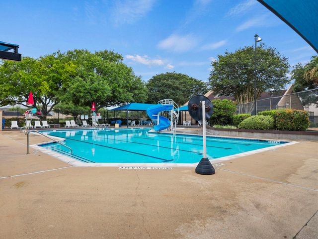 15239 Corona Del Mar Drive, Houston, TX 77083