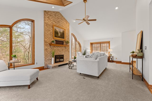 1937 Sagewood Court NW, Rochester, MN 55901