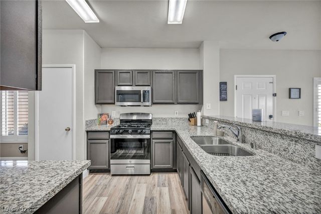 2574 Land Rush Drive, Henderson, NV 89002