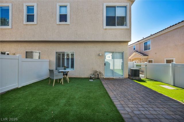 2574 Land Rush Drive, Henderson, NV 89002