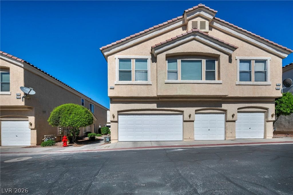2574 Land Rush Drive, Henderson, NV 89002