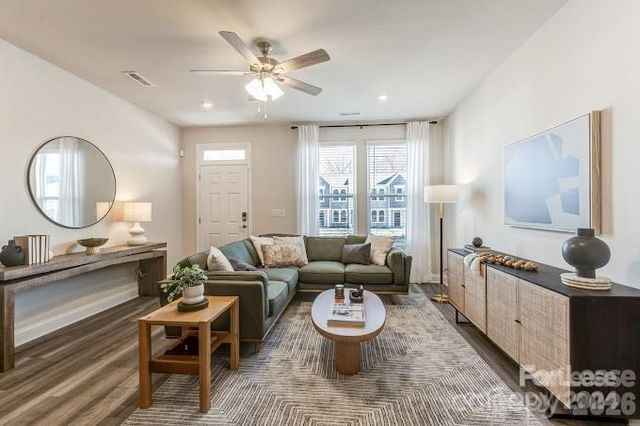 102 Abercorne Way TH-C5, Mooresville, NC 28115