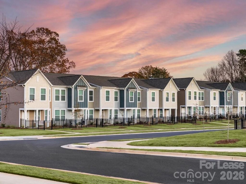 102 Abercorne Way TH-C5, Mooresville, NC 28115
