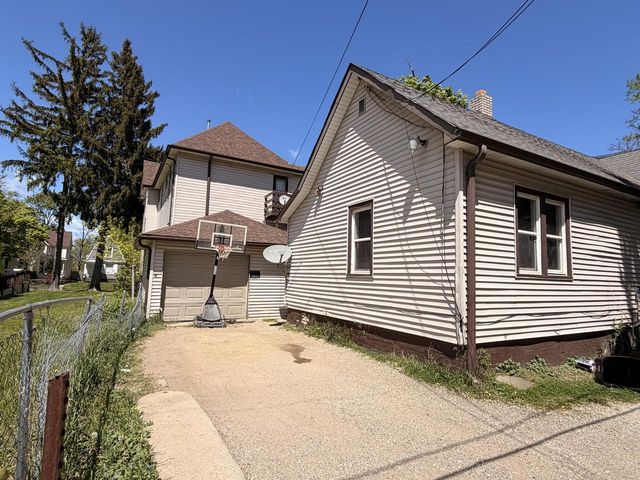 1533 Winslow STREET, Racine, WI 53404