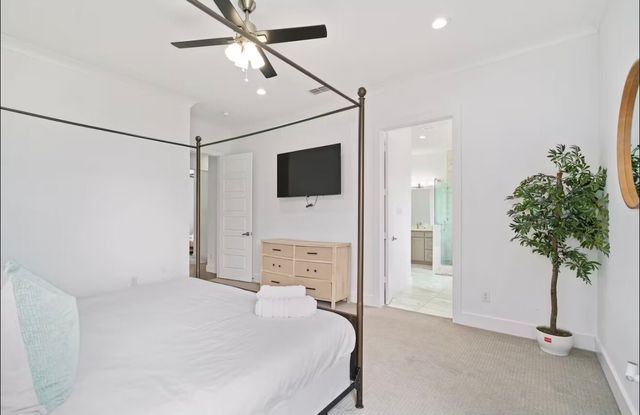 1735 Michigan Avenue, Dallas, TX 75216