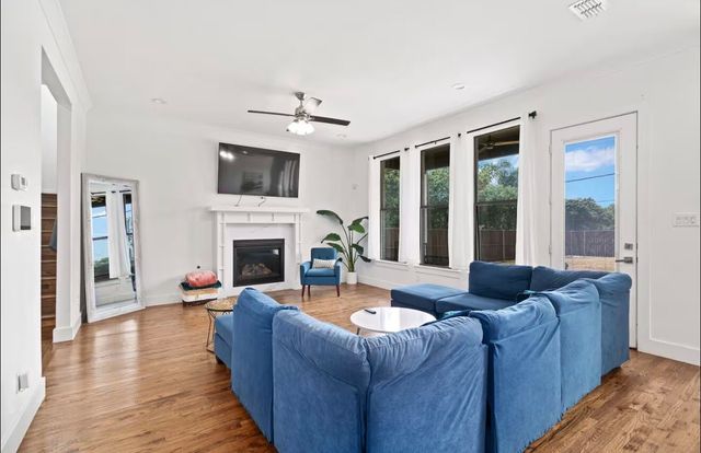 1735 Michigan Avenue, Dallas, TX 75216