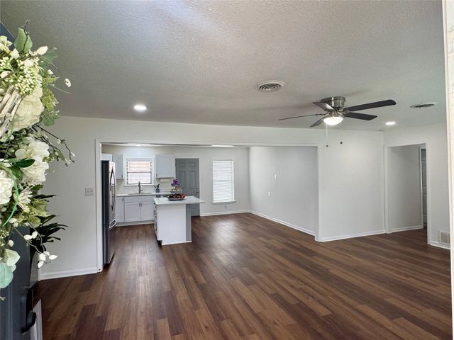 3808 Granada Drive, Richland Hills, TX 76118