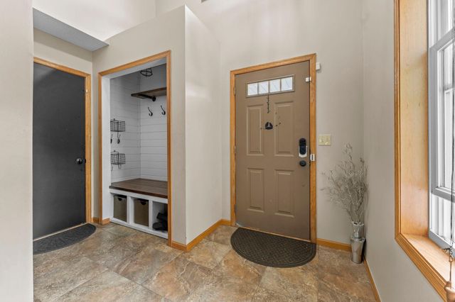 2641 Oak Ridge Drive, Monticello, MN 55362