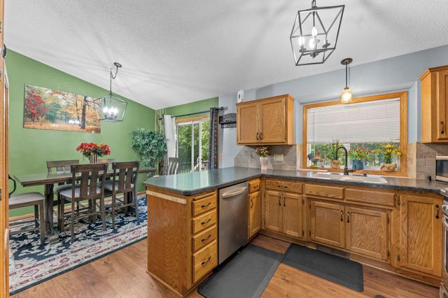 2641 Oak Ridge Drive, Monticello, MN 55362