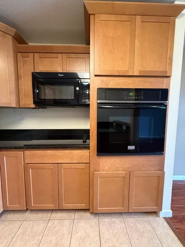 6500 Woodlake Drive 707, Richfield, MN 55423