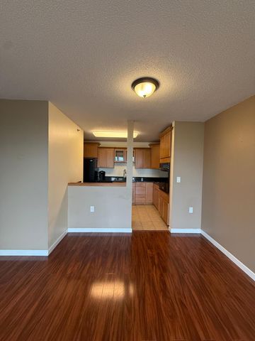 6500 Woodlake Drive 707, Richfield, MN 55423
