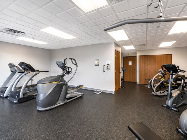 6500 Woodlake Drive 707, Richfield, MN 55423