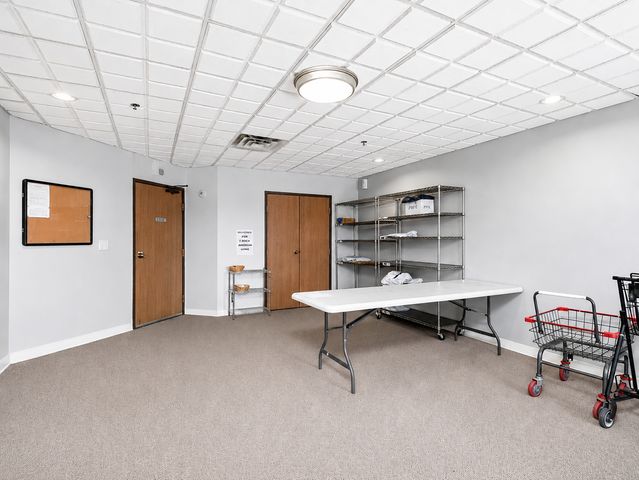 6500 Woodlake Drive 707, Richfield, MN 55423