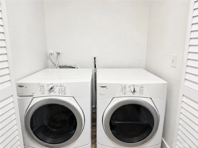 210 S Raitt, Santa Ana, CA 92703