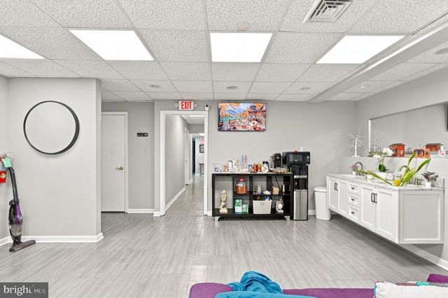 47 49 S BROAD ST, Woodbury, NJ 08096