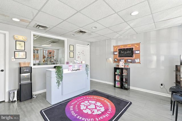 47 49 S BROAD ST, Woodbury, NJ 08096