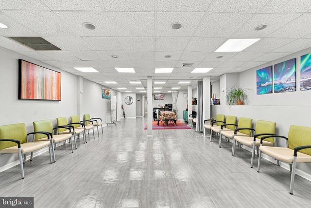 47 49 S BROAD ST, Woodbury, NJ 08096