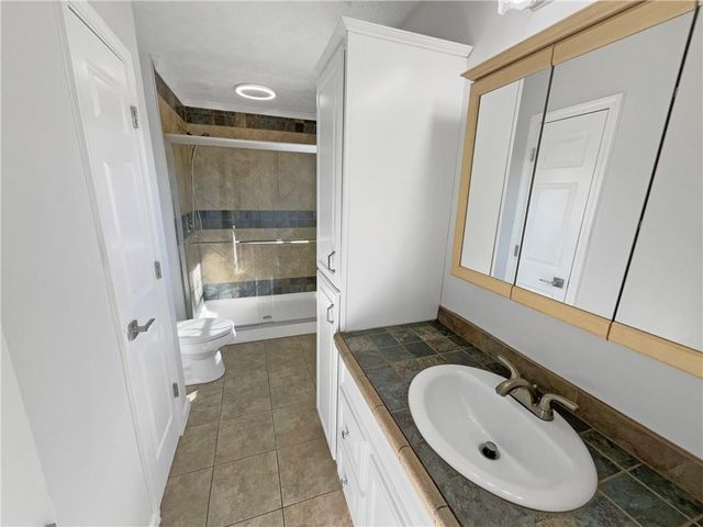 72 Ann SE Circle, Cartersville, GA 30121