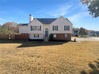 72 Ann SE Circle, Cartersville, GA 30121