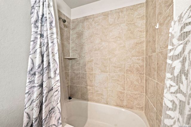 1110 Western Whipbird, San Antonio, TX 78253