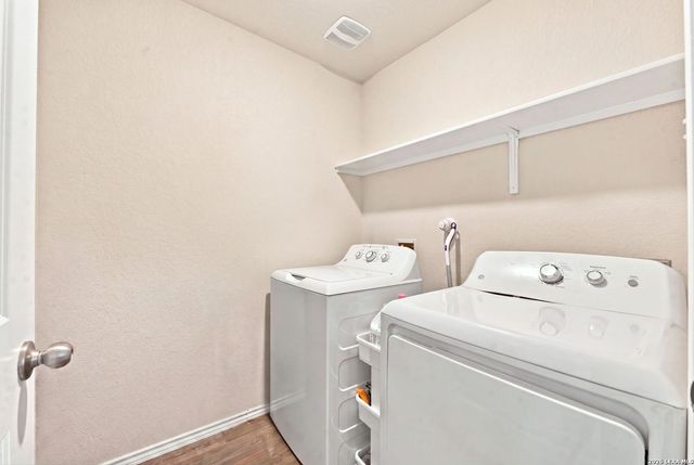 1110 Western Whipbird, San Antonio, TX 78253