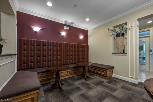 6303 Brookhaven Ct 303, Riverdale Boro, NJ 07457
