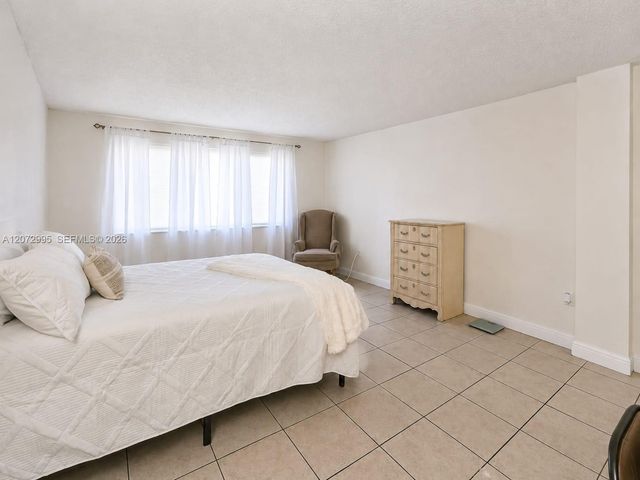 6980 NW 186th Street 3-117, Hialeah, FL 33015