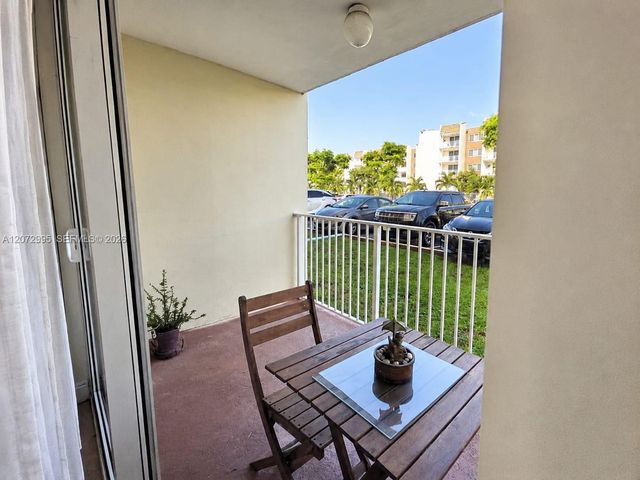 6980 NW 186th Street 3-117, Hialeah, FL 33015
