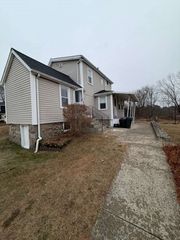 68-70 Crescent Ave Unit#2, Stoughton, MA 02072