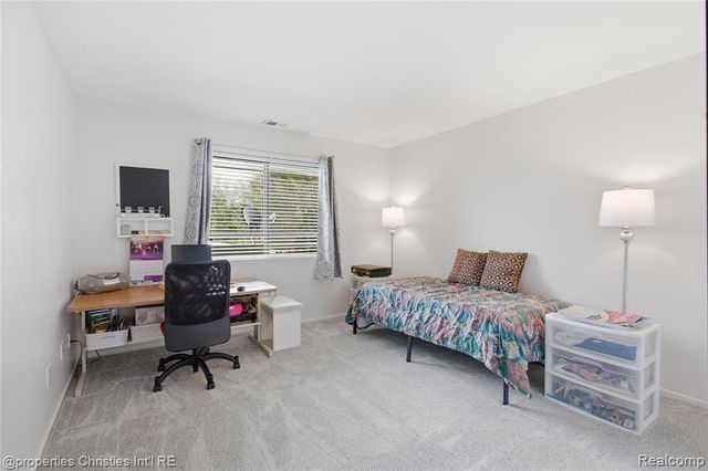 30414 Orchard Lake Road 13, Farmington Hills, MI 48334