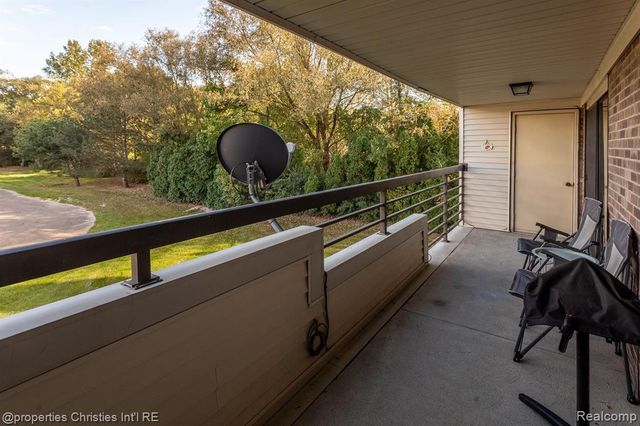 30414 Orchard Lake Road 13, Farmington Hills, MI 48334