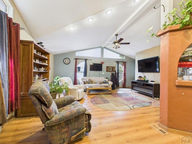 206 Lucille St, Avondale, CO 81022