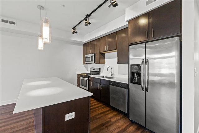 500 N Northwest Highway 206, Park Ridge, IL 60068