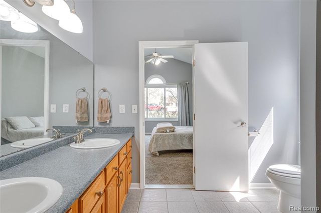 461 Alexander Drive, Commerce Twp, MI 48390
