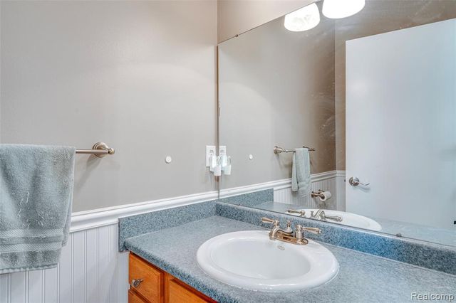 461 Alexander Drive, Commerce Twp, MI 48390