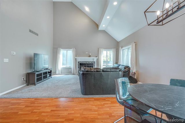461 Alexander Drive, Commerce Twp, MI 48390