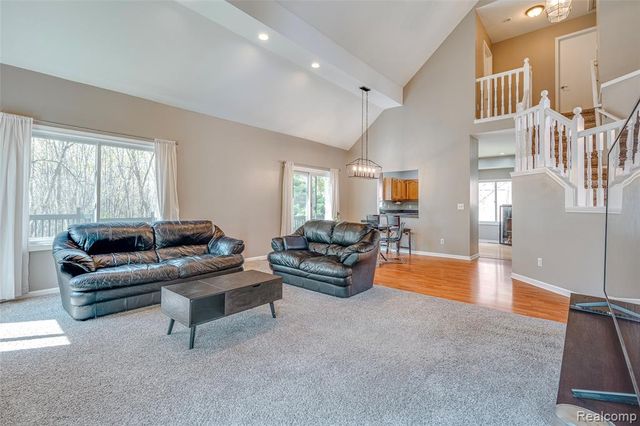 461 Alexander Drive, Commerce Twp, MI 48390