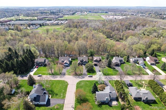 461 Alexander Drive, Commerce Twp, MI 48390