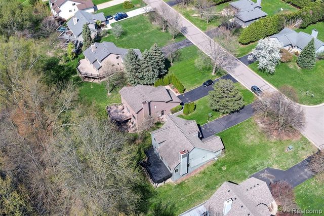 461 Alexander Drive, Commerce Twp, MI 48390