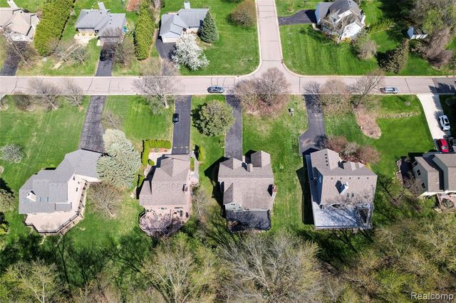 461 Alexander Drive, Commerce Twp, MI 48390